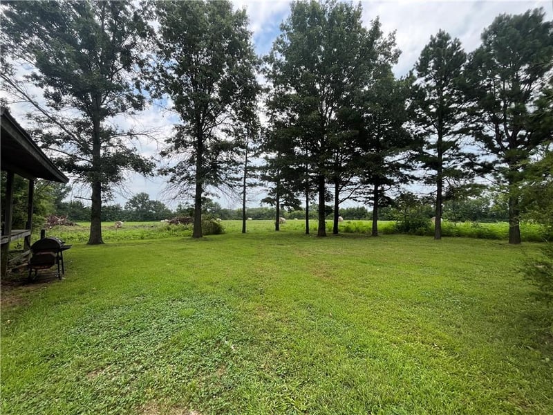 11112 County Road 3003 Rd, Adrian, MO 64720