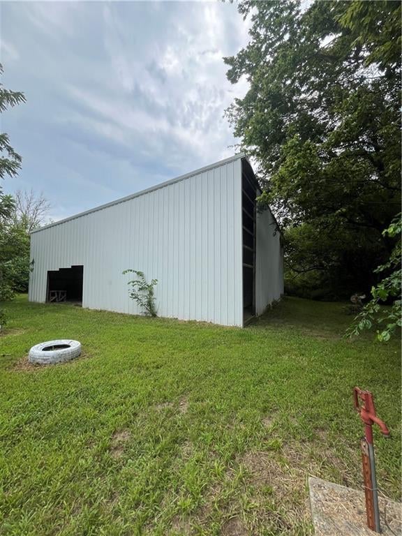 11112 County Road 3003 Rd, Adrian, MO 64720