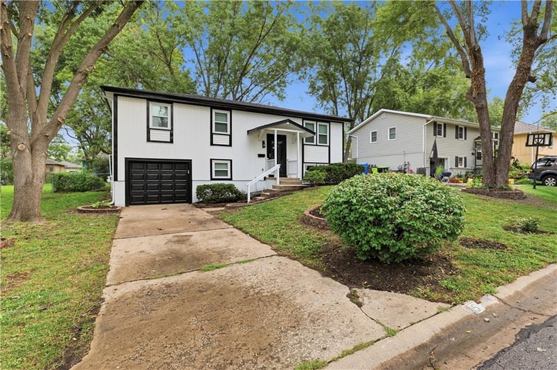 115 Brian Ave, Belton, MO 64012