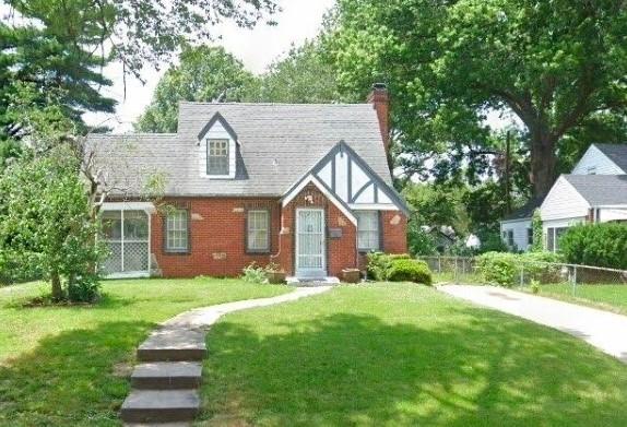 7240 Highland Ave, Kansas City, MO 64131