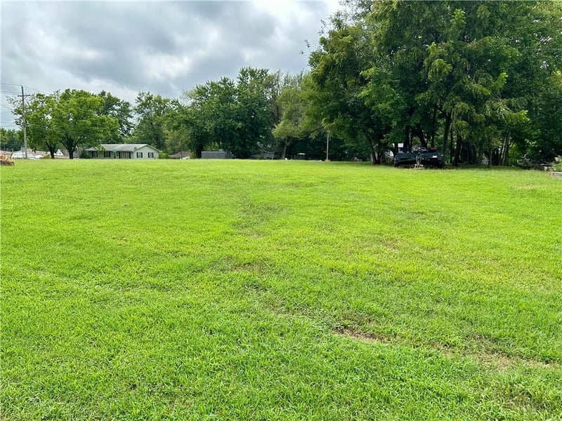 8th And Howenstein St, Cameron, MO 64429