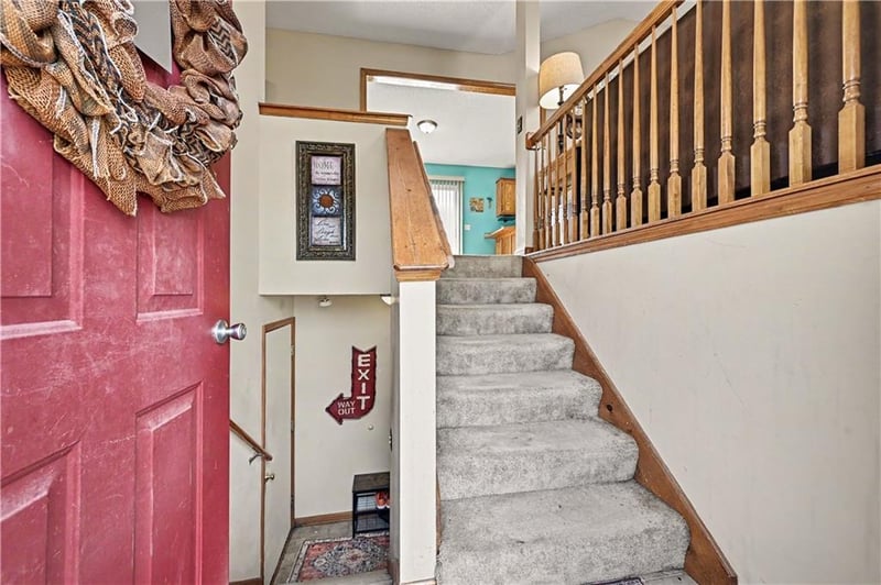 18713 Primrose St, Smithville, MO 64089