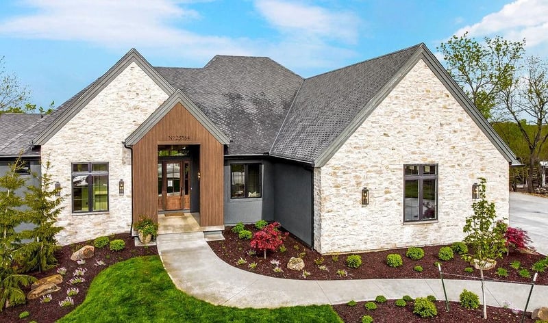 25384 107th Ter, Olathe, KS 66061