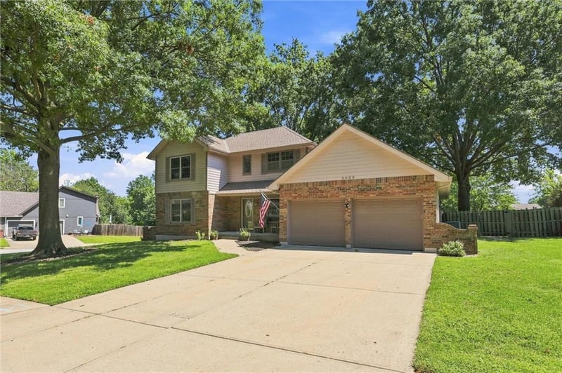 3600 SW 22nd St, Blue Springs, MO 64015