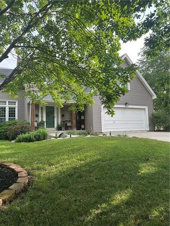 1320 95th Ter, Kansas City, MO 64155