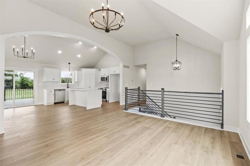 1103 Eli Ln, Warrensburg, MO 64093