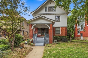 3215 Central St, Kansas City, MO 64111