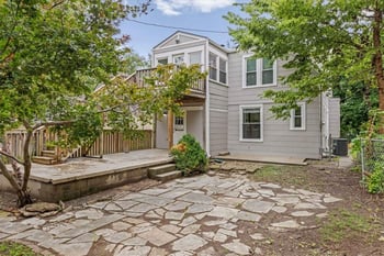 4346 Locust St, Kansas City, MO 64110