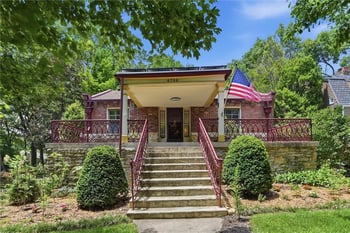 4708 Rockhill Rd, Kansas City, MO 64110