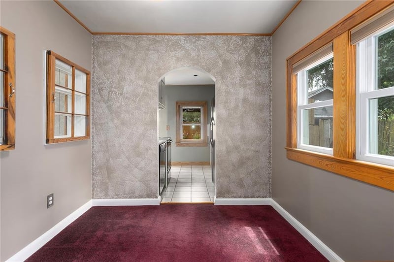 637 Huttig Ave, Independence, MO 64053