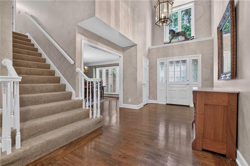 10703 W 124 St, Overland Park, KS 66213