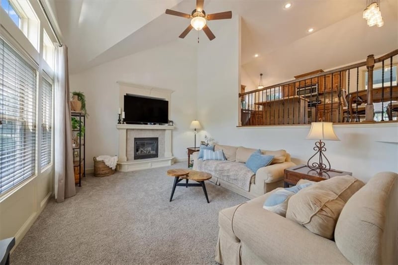 1511 Honeysuckle Dr, Liberty, MO 64068