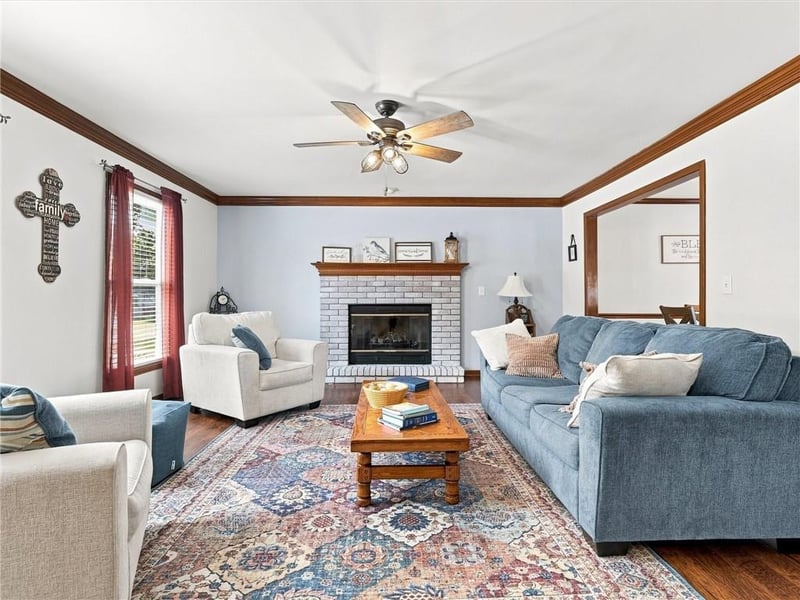 7332 Eastern Ave, Kansas City, MO 64119