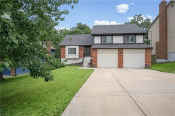 6963 N Atkins Ave, Kansas City, MO 64152