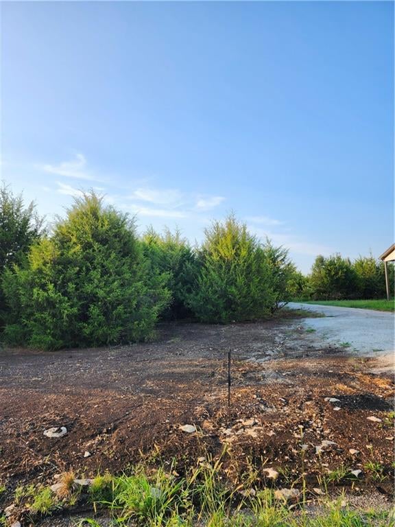 157 Linn Valley Dr, Linn Valley, KS 66040