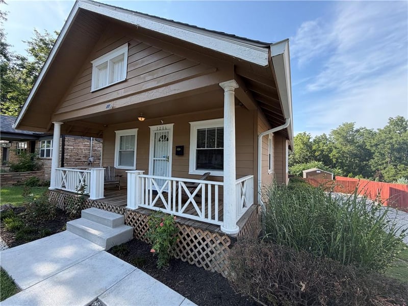 3206 42nd Ave, Kansas City, KS 66103