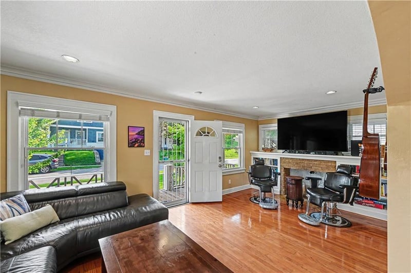 3206 W 42nd Ave, Kansas City, KS 66103
