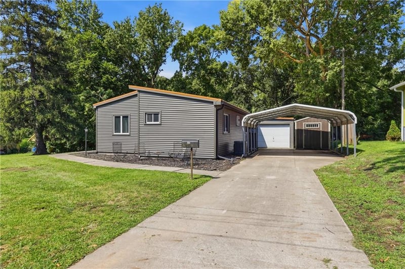 504 S Thornton St S, Richmond, MO 64085