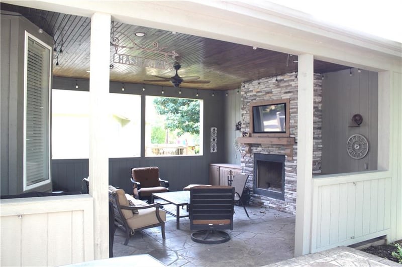 21719 99th Ter, Lenexa, KS 66220
