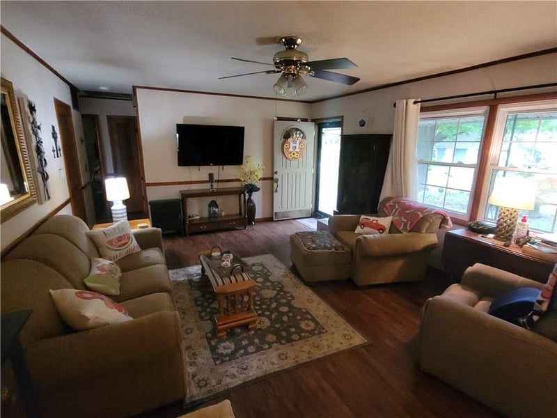203 Fireside Dr, Arma, KS 66712