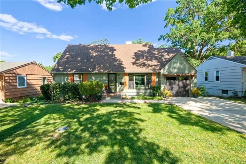 9119 Washington St, Kansas City, MO 64114