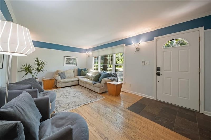 9119 Washington St, Kansas City, MO 64114