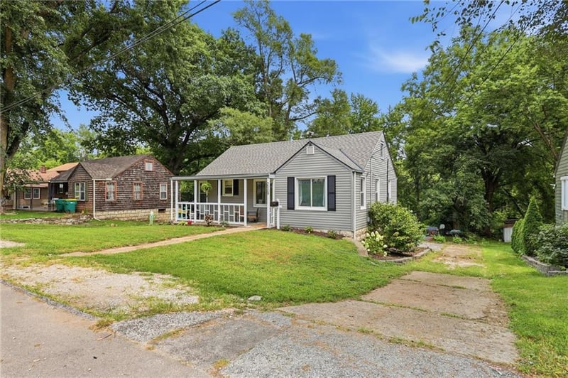 3009 52nd St, Kansas City, KS 66104