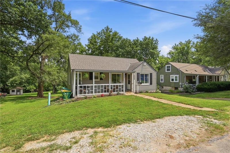 3009 52nd St, Kansas City, KS 66104