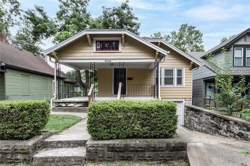 4206 Bell St, Kansas City, MO 64111