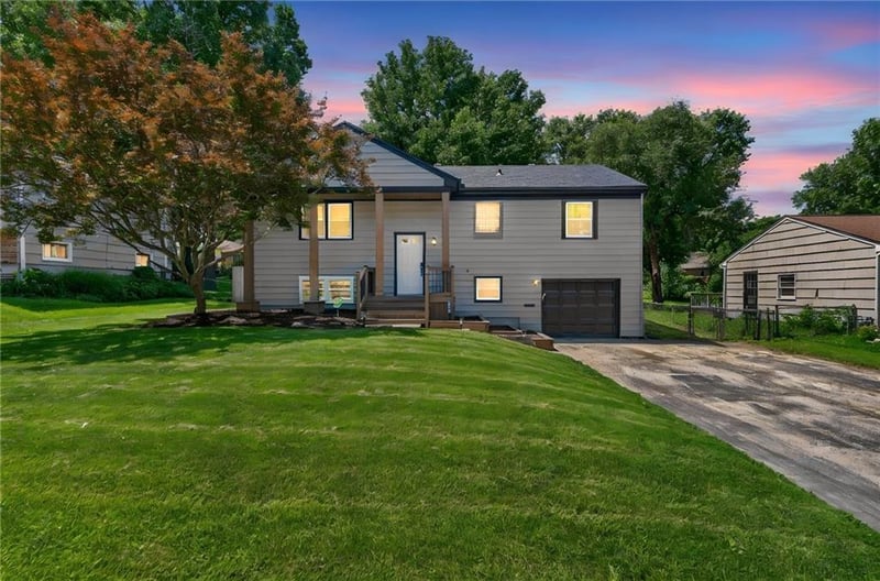 10909 72nd Ter, Shawnee, KS 66203