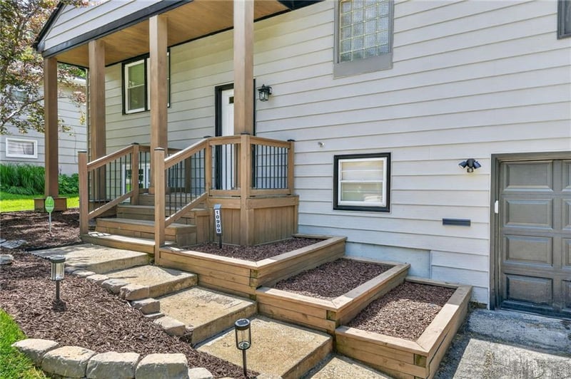 10909 72nd Ter, Shawnee, KS 66203