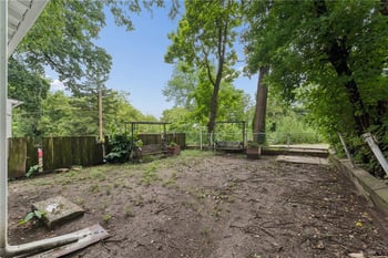 4904 23rd St, Kansas City, MO 64127