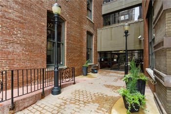 308 W 8th St W #602, Kansas City, MO 64105