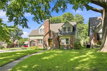 200 73rd Ter, Kansas City, MO 64114
