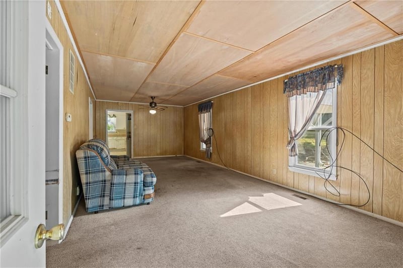 402 Elm St, Dearing, KS 67340