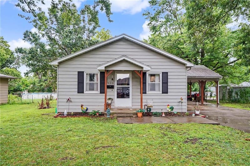 310 Washington St, Garnett, KS 66032