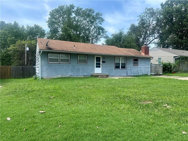 406 Baldwin St, Belton, MO 64012