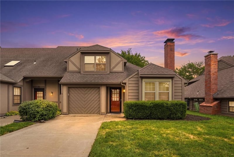 3411 Seminole Dr, Lawrence, KS 66047