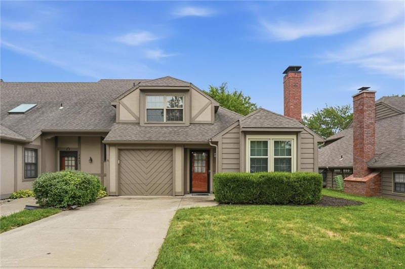 3411 Seminole Dr, Lawrence, KS 66047