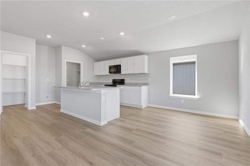 827 Pear St, Gardner, KS 66030