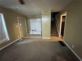 8612 E 92nd Ter, Kansas City, MO 64138