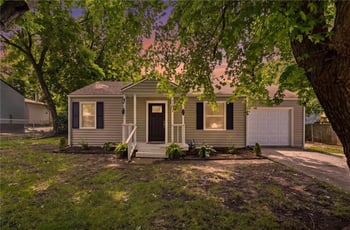 11505 75th St, Kansas City, MO 64138