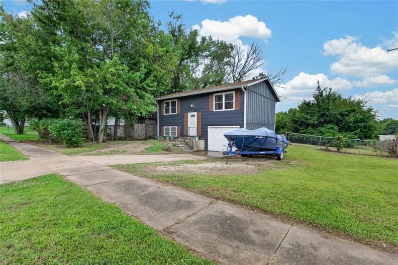 601 23rd St, Topeka, KS 66605