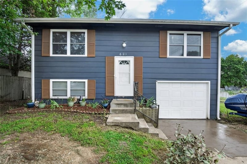 601 23rd St, Topeka, KS 66605