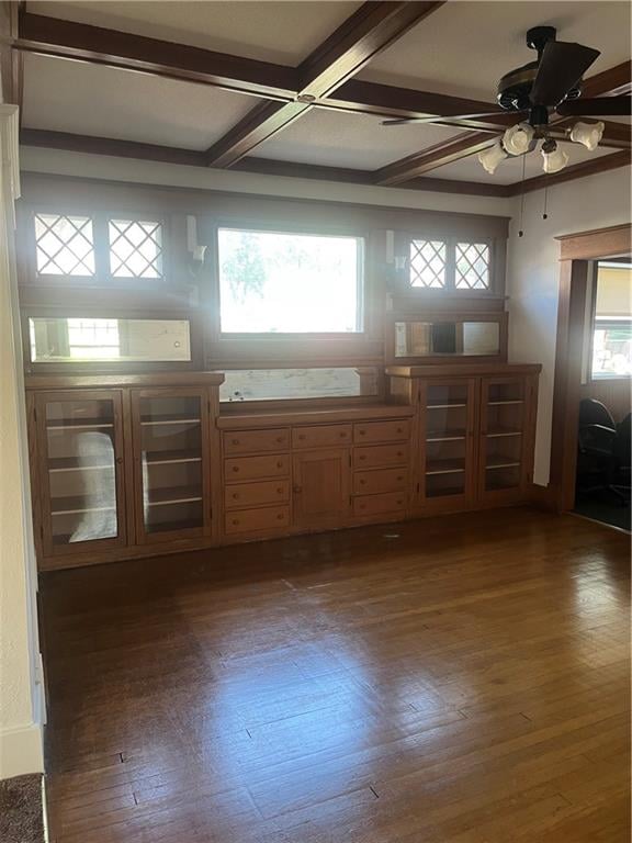 103 12th St, Higginsville, MO 64037