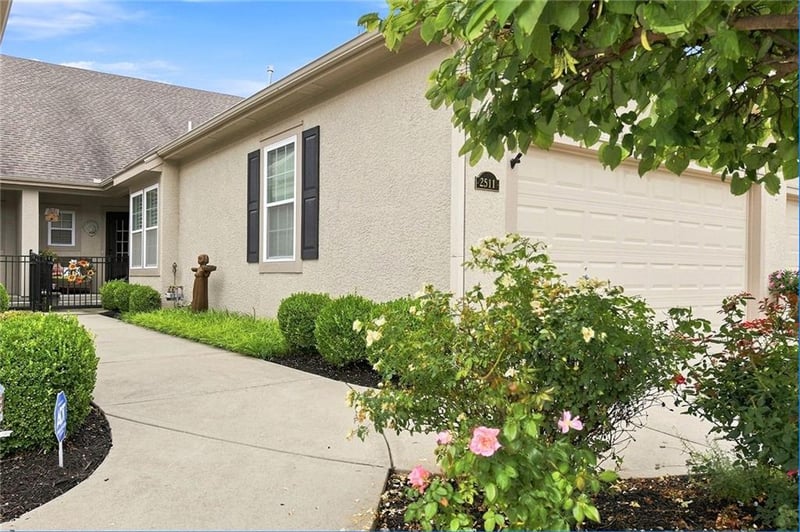 2511 107th Ter, Kansas City, MO 64155