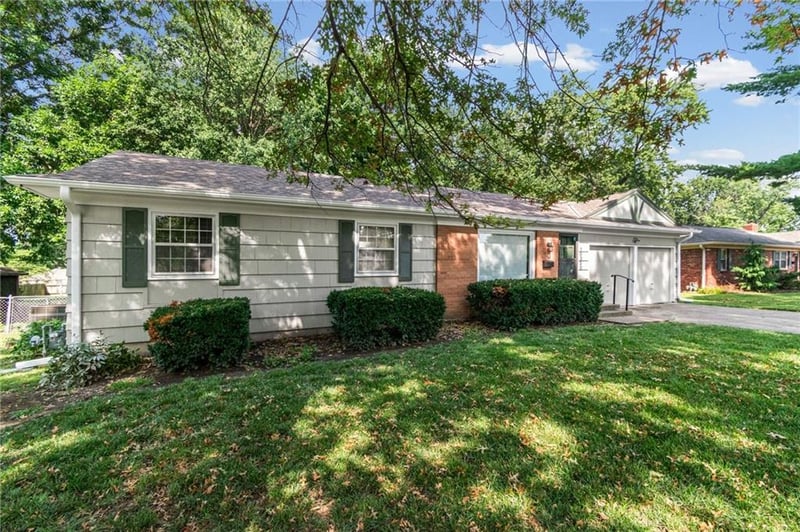 10330 Dearborn Dr, Overland Park, KS 66207