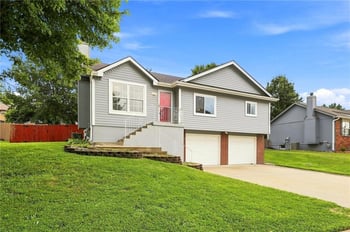 7331 Crystal Ave, Kansas City, MO 64119