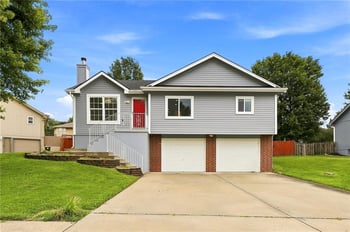 7331 Crystal Ave, Kansas City, MO 64119