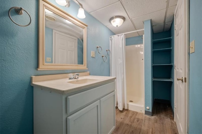 127 Collette St, Excelsior Springs, MO 64024